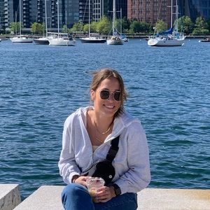 Meet your Posher, Maria